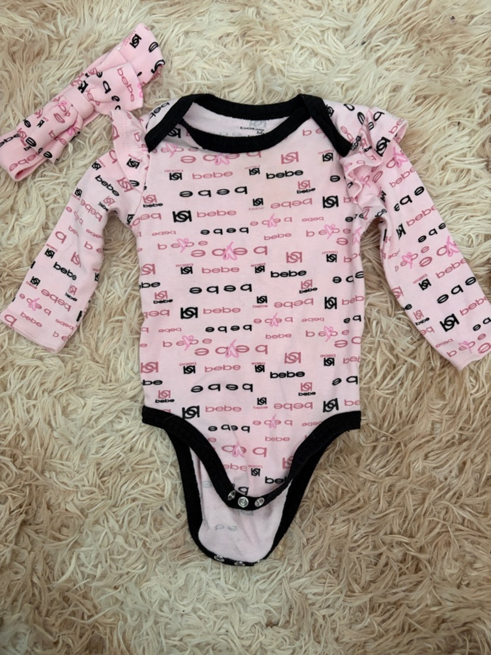 bebe Pink and Black Logo-Print Long Sleeve onesie with Headband